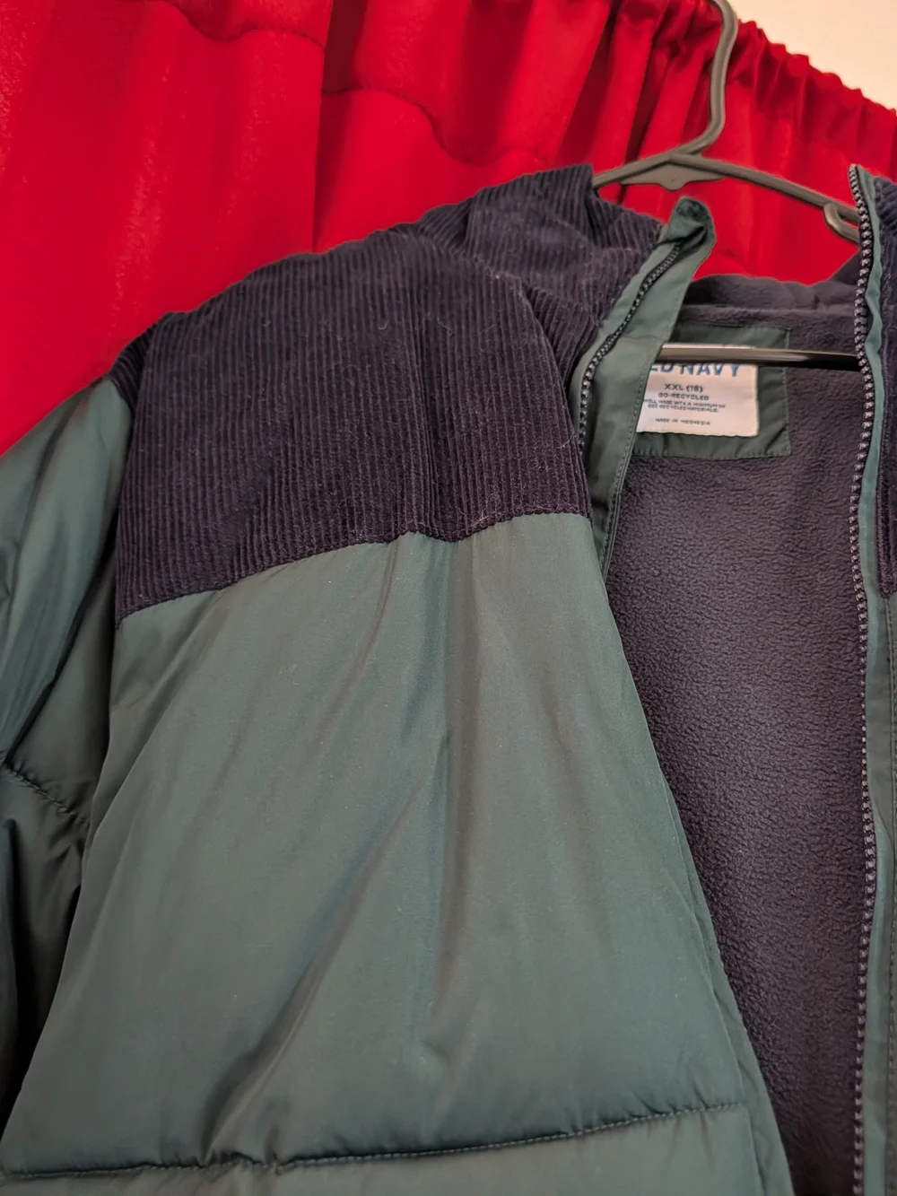 Men's Hooded Puffer Jacket in Dark Green and Black